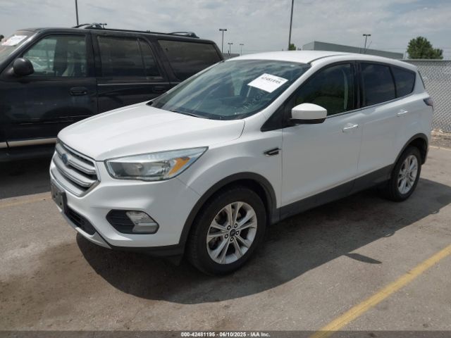 1FMCU9G95HUA69597 Ford ESCAPE SE