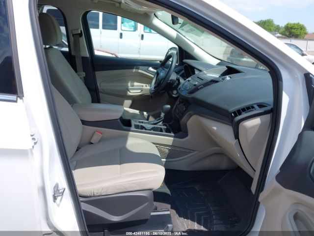 1FMCU9G95HUA69597 Ford ESCAPE SE