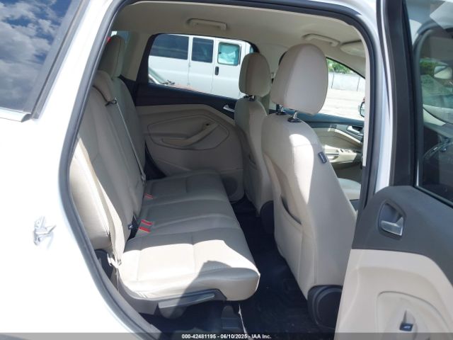 1FMCU9G95HUA69597 Ford ESCAPE SE