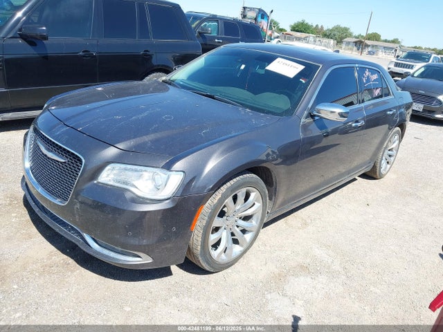 2C3CCAEG8HH579833 Chrysler 300