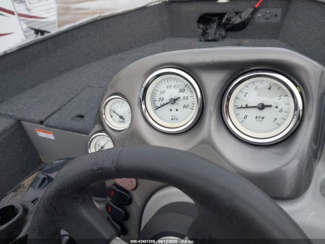 2011 LOWE OTHER LWC05263C111 Photo 6