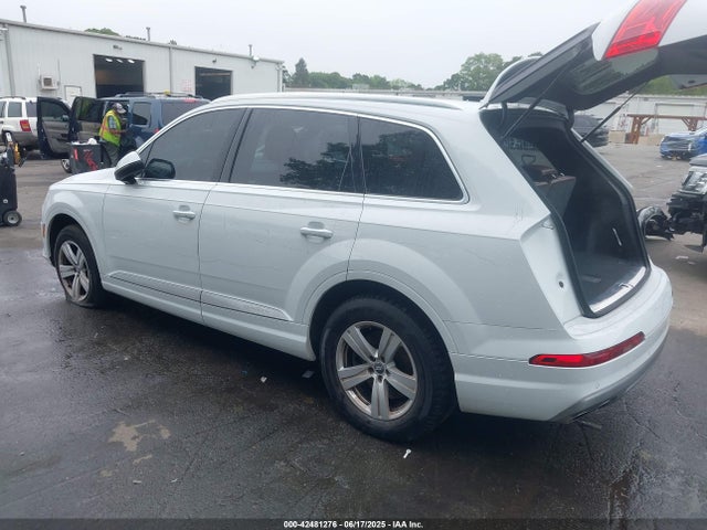 2019 AUDI Q7 WA1LHAF74KD025148 Photo 2