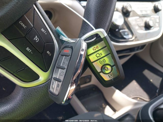 2018 CHRYSLER PACIFICA 2C4RC1FGXJR339316 Photo 10