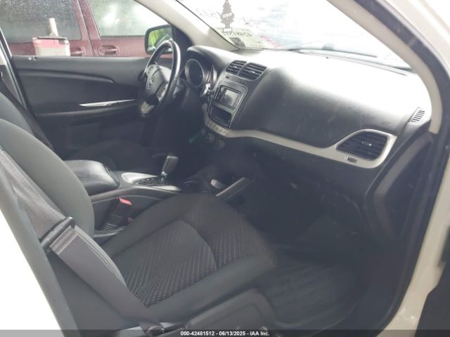 2019 DODGE JOURNEY 3C4PDCBB6KT837425 Photo 4