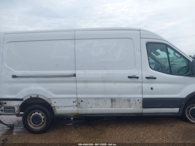 1FTYR2CM6KKB19102 Ford Transit-250