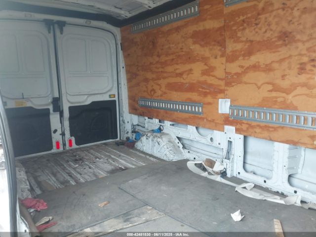 1FTYR2CM6KKB19102 Ford Transit-250