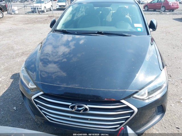 5NPD84LF5HH000687 Hyundai ELANTRA SE