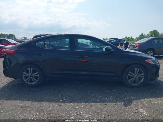 5NPD84LF5HH000687 Hyundai ELANTRA SE