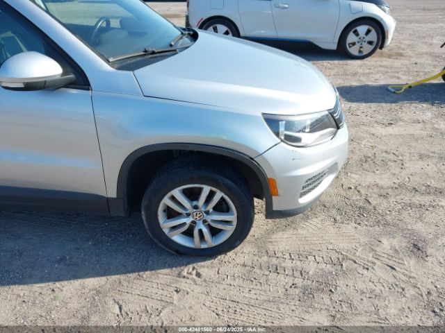 2017 VOLKSWAGEN TIGUAN WVGAV7AX5HK001067 Photo 5