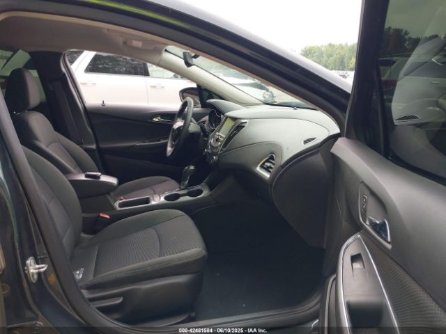 2017 CHEVROLET CRUZE 3G1BE5SM6HS558701 Photo 4