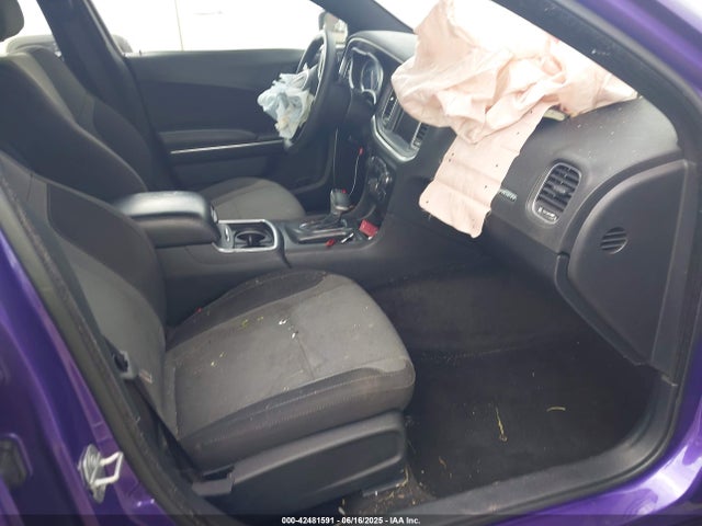 2C3CDXHG9GH144278 Dodge 2016