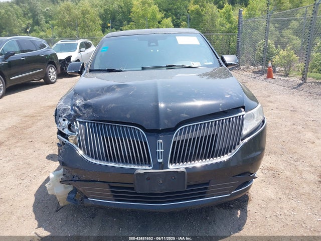 Lincoln MKT 2015 2L1MJ5LK8FBL00480 Image 12