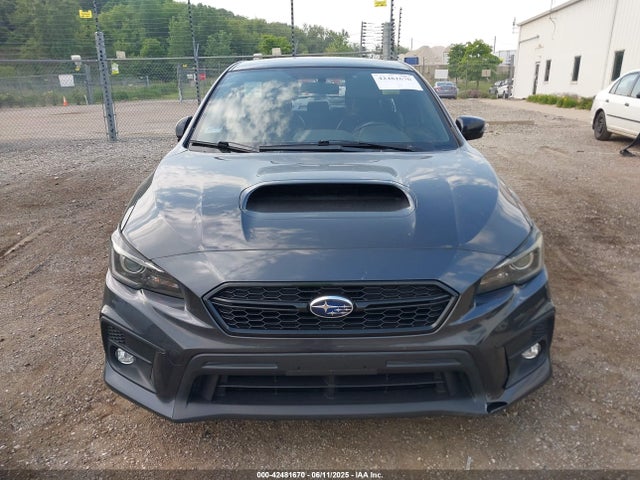 Subaru dib 2018 JF1VA1H69J9800719 Image 12