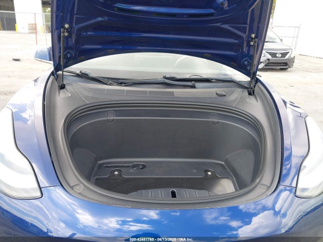 2019 TESLA MODEL 3 5YJ3E1EA4KF193604 Photo 9