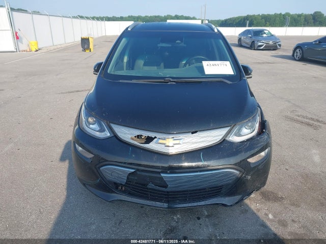 1G1FX6S02H4177426 Chevrolet 2017