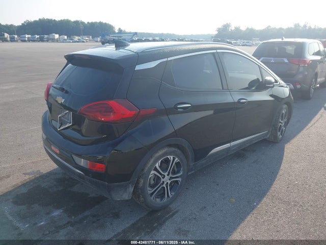 1G1FX6S02H4177426 Chevrolet 2017