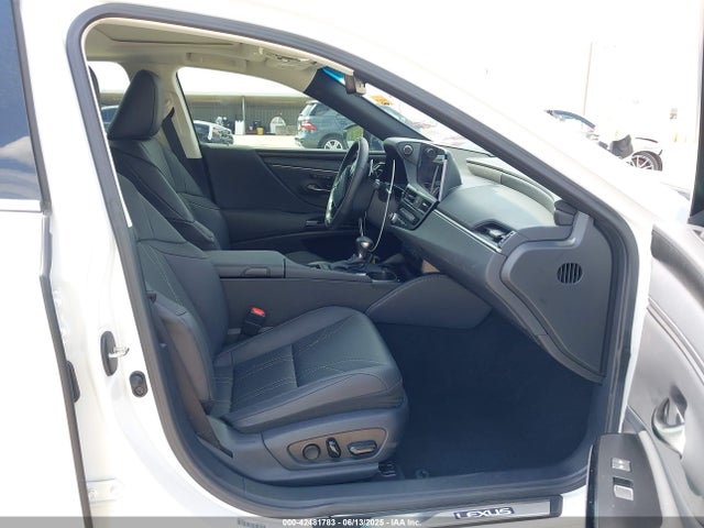 Lexus a25a-fxs, 3nm 2024 58AEA1C17RU050563 Image 5