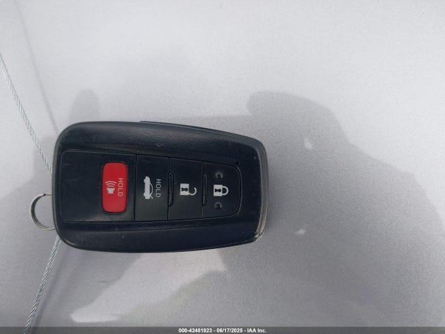 4T1B61HK5JU150582 Toyota a25a-fks
