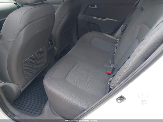 KNDPB3AC7G7804879 KIA Sportage Lx
