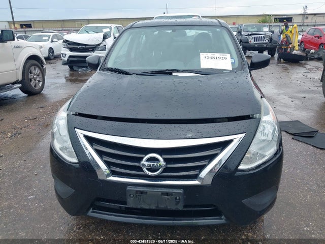 3N1CN7AP7JL805150 Nissan 2018