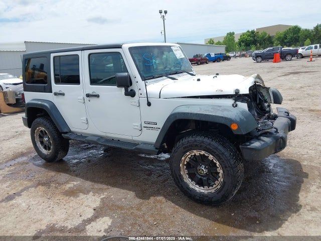 1C4BJWDG6EL290055 Jeep Wrangler