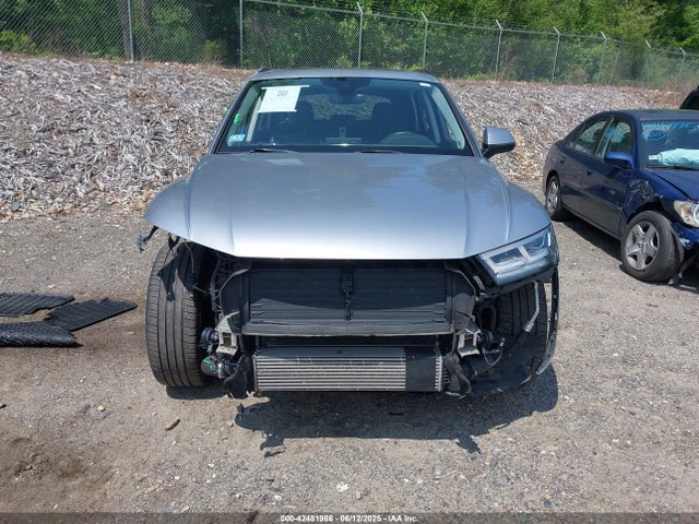 WA1BNAFY8K2129800 Audi Q5
