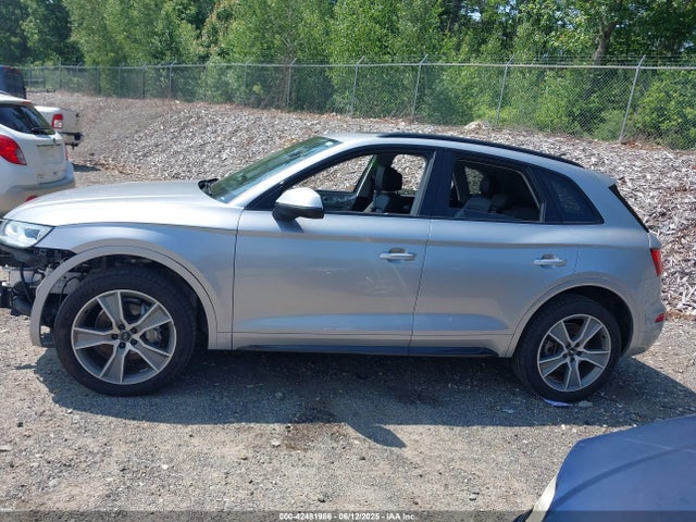 WA1BNAFY8K2129800 Audi Q5