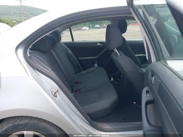 3VW2K7AJ3EM244603 Volkswagen Jetta