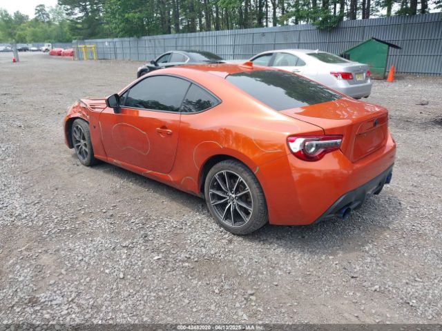 2017 TOYOTA 86 JF1ZNAA19H9702398 Photo 2