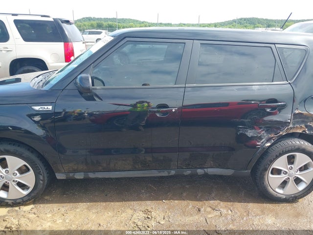 Продаж на аукціоні авто 2016 Kia Soul, vin: KNDJN2A21G7365208, номер лоту: 42482023