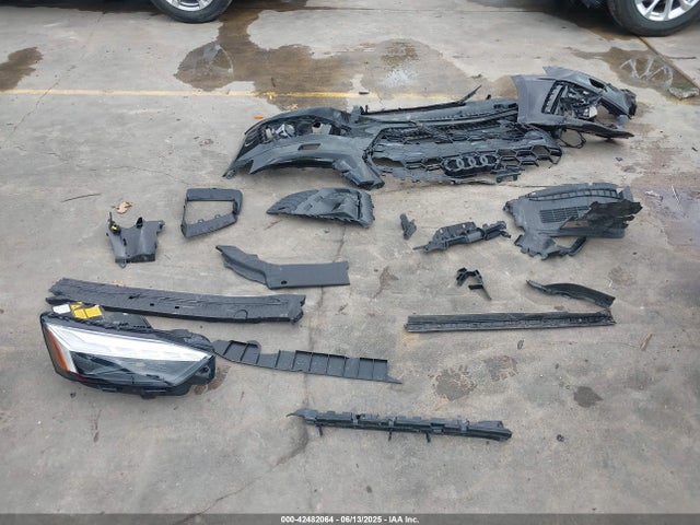 Audi 40 tfsi (2.0t) 2021 WAUB4CF50MA022207 Image 12