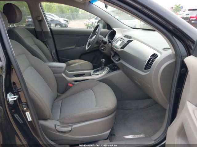 KNDPB3ACXE7639701 KIA Sportage Lx