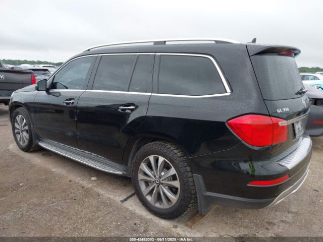 2015 MERCEDES-BENZ GL 350 BLUETEC 4JGDF2EE7FA531548 Photo 2