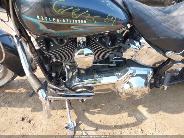 1HD1JDV11FB023003 Harley-Davidson Softail Deluxe