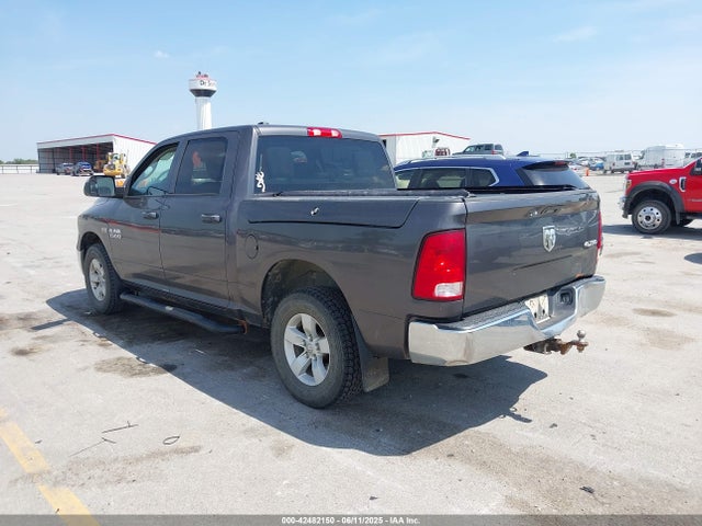 RAM 1500 Ssv  4x4 5'7 Box 2018 1C6RR7XT6JS294541 Image 3