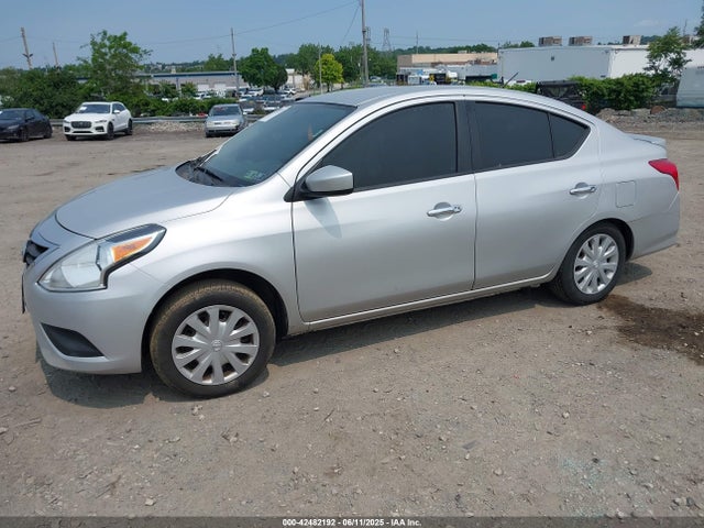 3N1CN7AP9JL884997 Nissan 2018