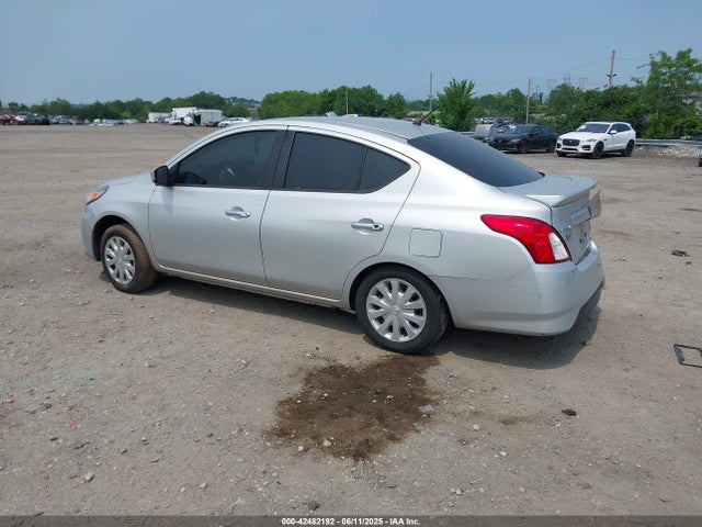 3N1CN7AP9JL884997 Nissan 2018