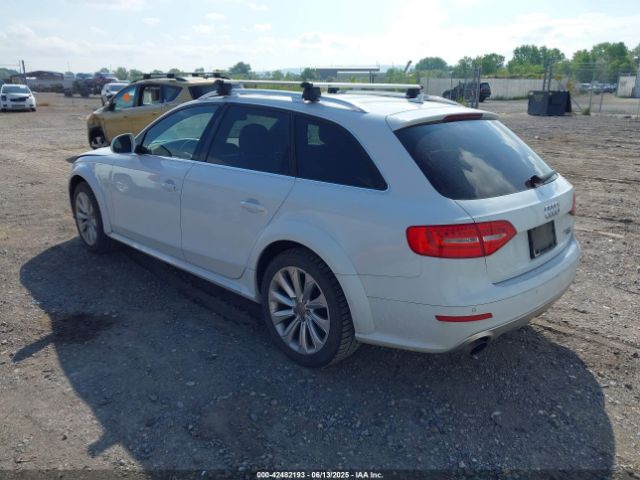 2016 AUDI ALLROAD WA1UFAFL1GA010526 Photo 2