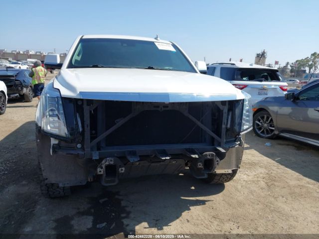 1GYS3JKJ7GR154944 Cadillac Escalade Esv Premium Collection