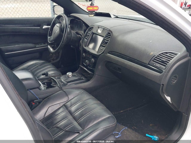 Chrysler 300 2019 2C3CCABGXKH515997 Image 5