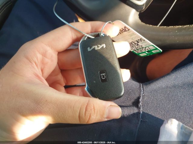 2023 KIA SORENTO 5XYRK4LF3PG172102 Photo 10