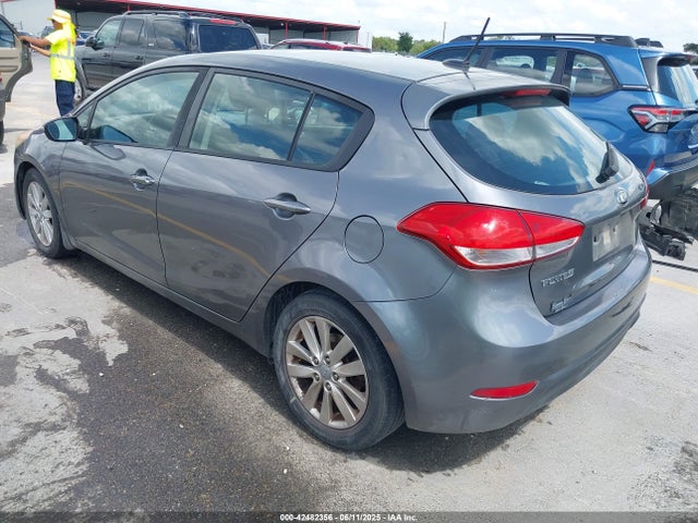 KIA gdi nu 2016 KNAFK5A86G5648863 Image 3