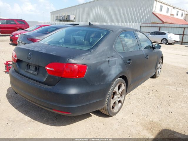 3VWD07AJ1EM426072 Volkswagen Jetta