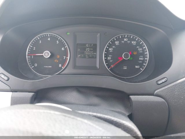 3VWD07AJ1EM426072 Volkswagen Jetta