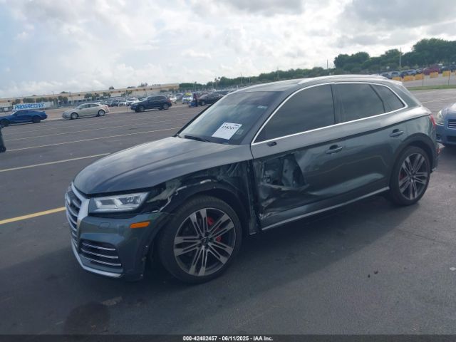 2018 AUDI SQ5 WA1A4AFY4J2098770 Photo 1