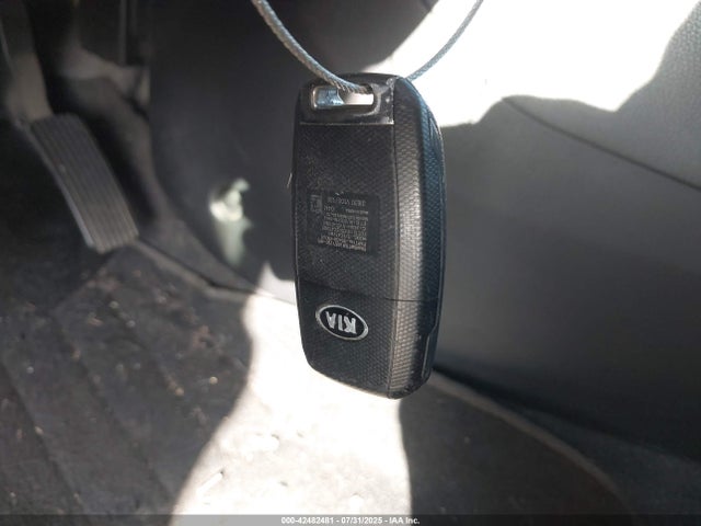 3KPA24AD5ME364628 KIA gamma ii