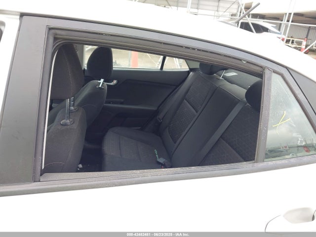 3KPA24AD5ME364628 KIA gamma ii