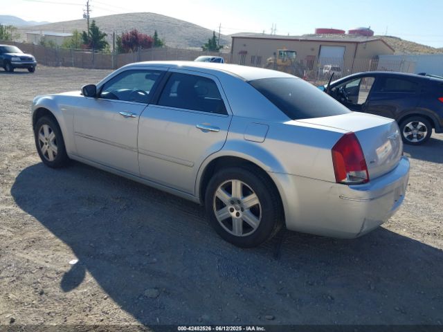 2005 CHRYSLER 300 2C3AK53G25H653389 Photo 2