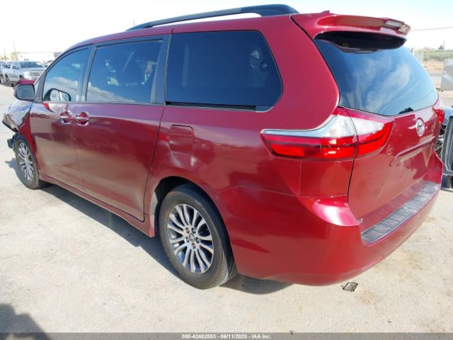 2018 TOYOTA SIENNA 5TDYZ3DC1JS909295 Photo 2