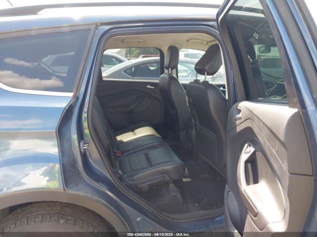 1FMCU0HD5JUB08919 Ford ESCAPE SEL